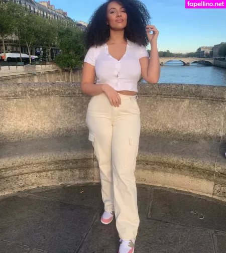 Ines Curly OnlyFans Thumbnail #U8mYq6JGsE