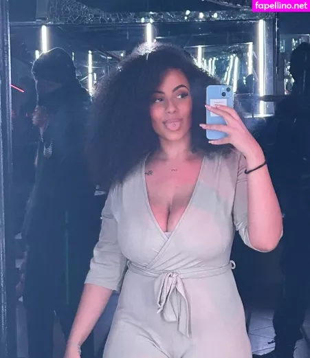 Ines Curly OnlyFans Thumbnail #W7A8Es43wY