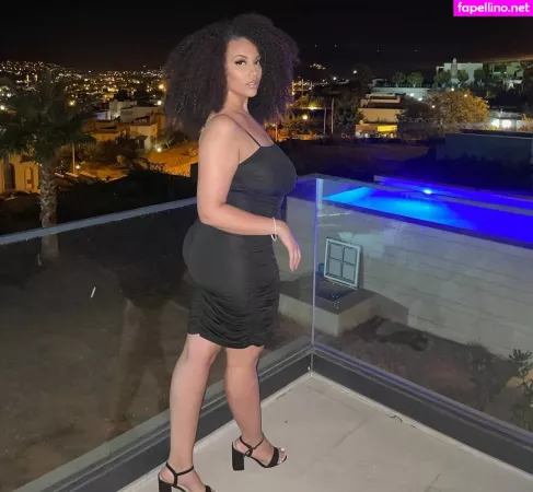 Ines Curly OnlyFans Thumbnail #lSR4pNW0Ux