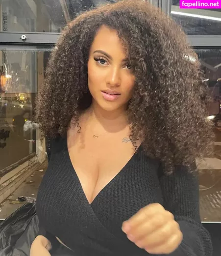 Ines Curly OnlyFans Thumbnail #xBRSjMrioW