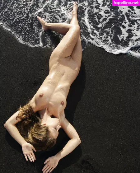 Ines Eisner OnlyFans Thumbnail #GhKnco790V