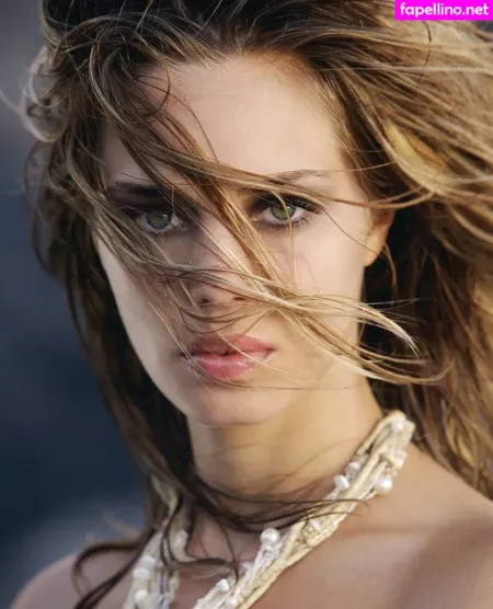 Ines Eisner OnlyFans Thumbnail #QHwijhpjz8