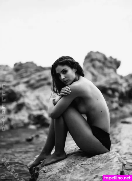 Ines Estelle Kahn OnlyFans Thumbnail #Q280vLfmco
