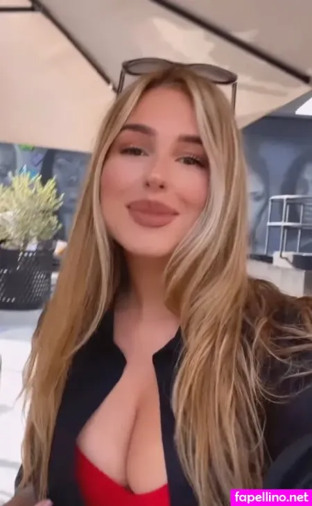 Ines Nikic OnlyFans Thumbnail #eKgsq3HYf4