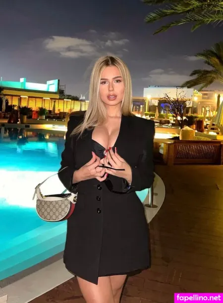 Ines Nikic OnlyFans Thumbnail #j1LxGDcd0p