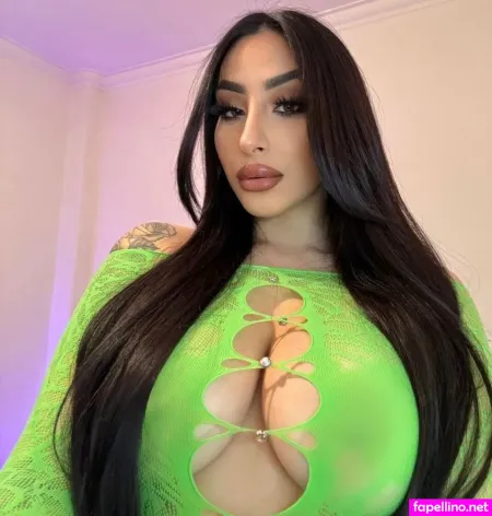 Inescatarina OnlyFans Thumbnail #69WvVrSrSm