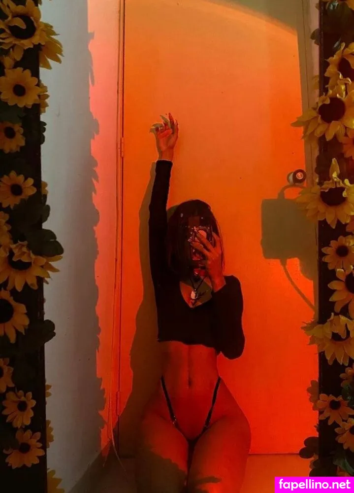 inespicy, irisloveunicorns Nude Leaked OnlyFans Photo #txoCQ80IjR