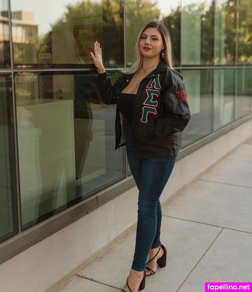 inez.curiel, yulianacuriel Nude Leaked OnlyFans Photo #X8fc6NBAkK