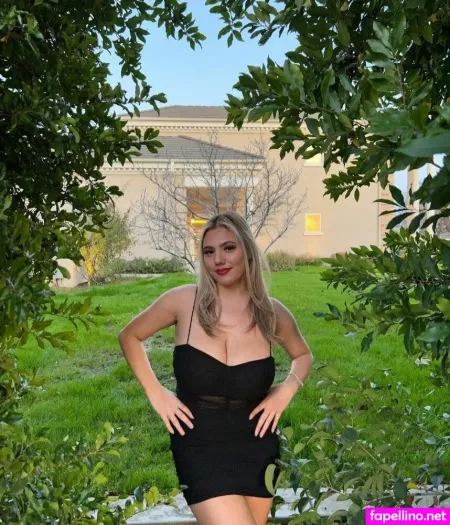 Inez Curiel OnlyFans Thumbnail #boUeVRUsVY