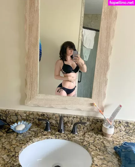 Infatuatedkittyfree OnlyFans Thumbnail #YKipf1WA2s