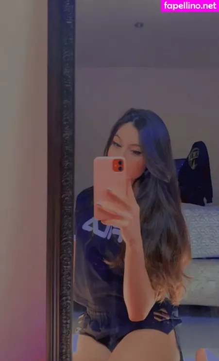 Ingrid Larissa OnlyFans Thumbnail #GrFR1WDBuq