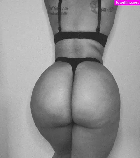 Inherbedroomm OnlyFans Thumbnail #pRjgxqJRhi