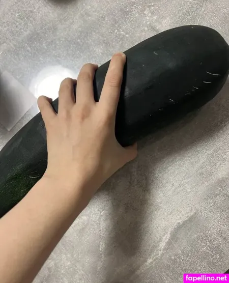 Inislein OnlyFans Thumbnail #4seskFU69m