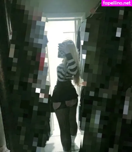 Initialelon OnlyFans Thumbnail #3eaxQ911pq