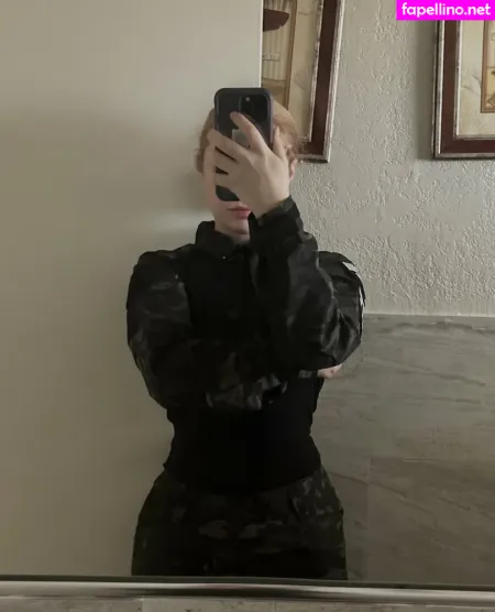 Initialelon OnlyFans Thumbnail #zfRZIAeLW2