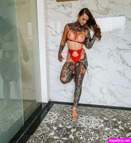 Inked Lorena 1 OnlyFans Thumbnail #MrGNhrY5Jl