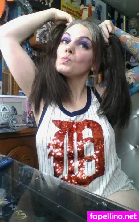 Inkedfallenangel313 OnlyFans Thumbnail #VGiFdZYSgS