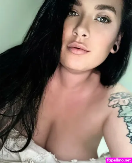 Inkedivy X OnlyFans Thumbnail #63R7O4oFh5