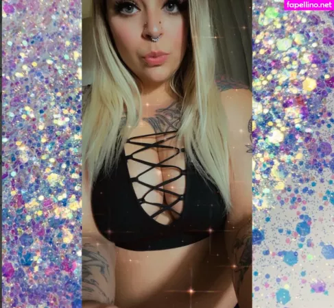 Inkedshyvixen OnlyFans Thumbnail #80lRmEZzSq