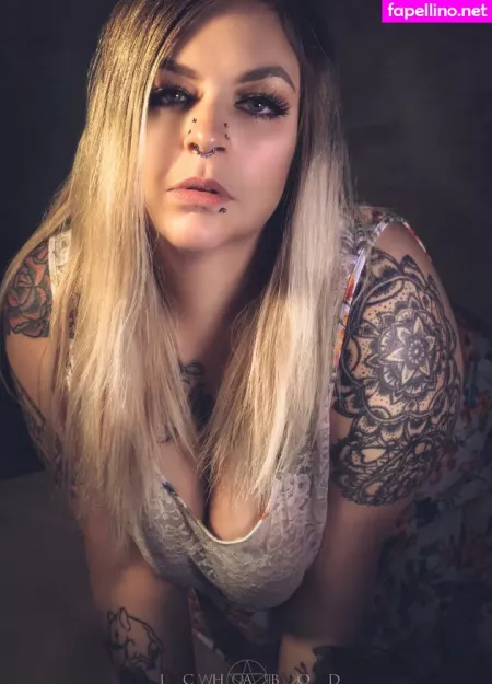 Inkedshyvixen OnlyFans Thumbnail #UFI7Glwg1U
