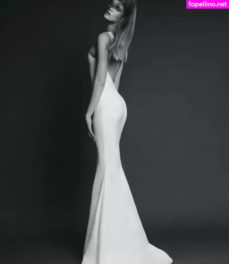 Inna Moll OnlyFans Thumbnail #AMpdXsdQ6E