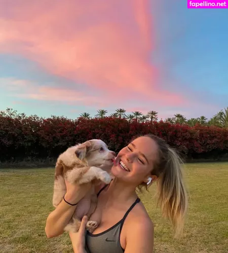 Inna Moll OnlyFans Thumbnail #D9YNYQSnG9