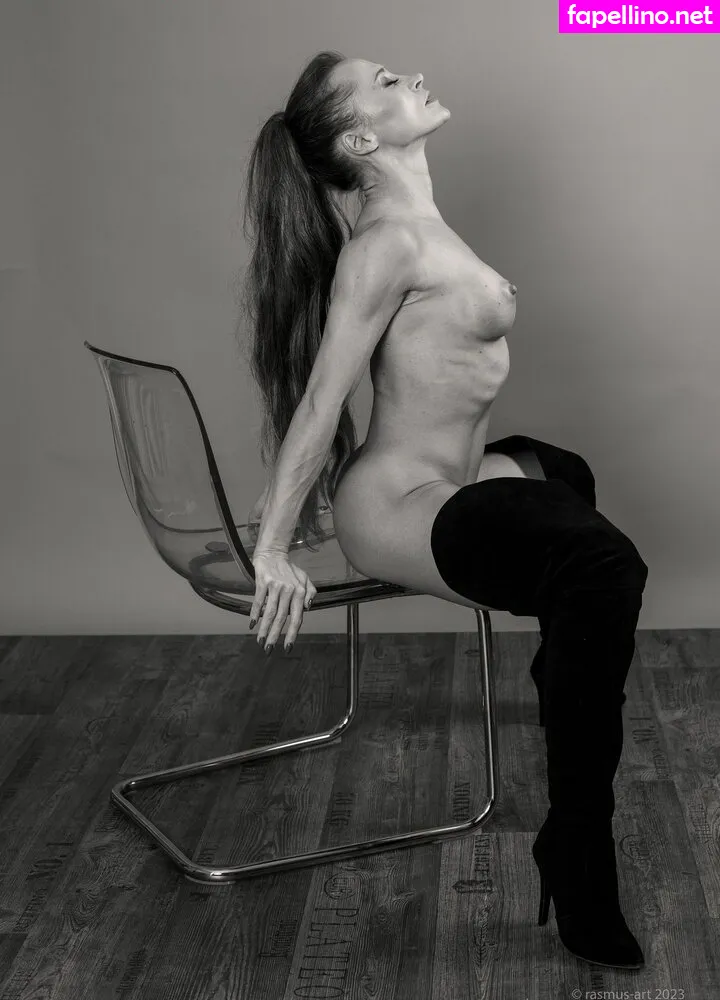 annaschmidti, inna_model_photographie Nude Leaked OnlyFans Photo #dnhKs9dXmN