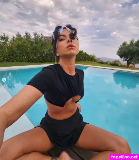 Inna Sngerin OnlyFans Thumbnail #4UKL9y72uL