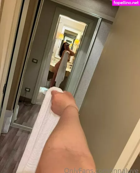 Innaluve OnlyFans Thumbnail #MlYbl1NxaT