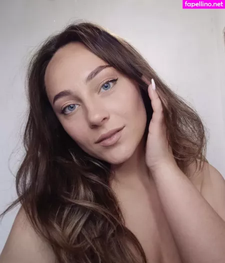 Innaluve OnlyFans Thumbnail #iGT27sc3rt