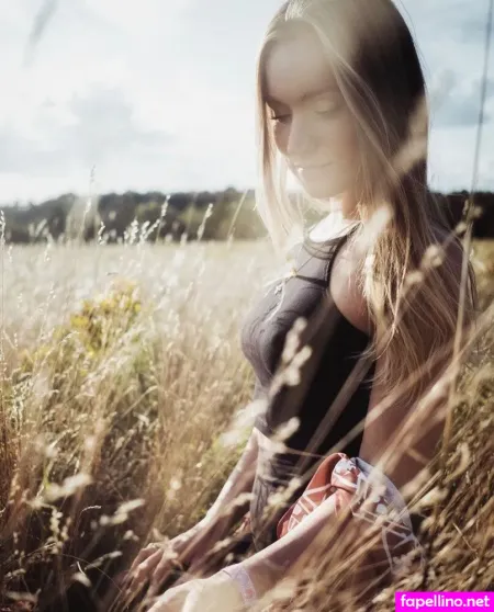 Inner Garden OnlyFans Thumbnail #poDfrRlRFG