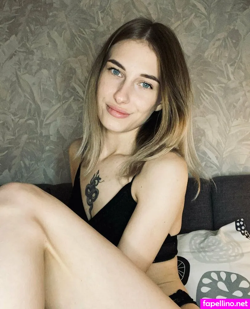 innie_skinny, skinnyy Nude Leaked OnlyFans Photo #CTPaxsYpDr