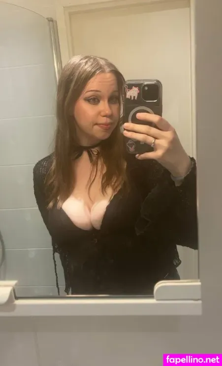 Inniehoney OnlyFans Thumbnail #BrhtDXLQoa