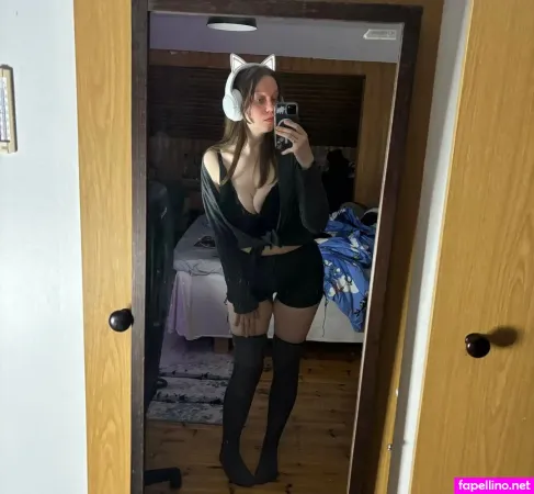 Inniehoney OnlyFans Thumbnail #xqFzRyrn78