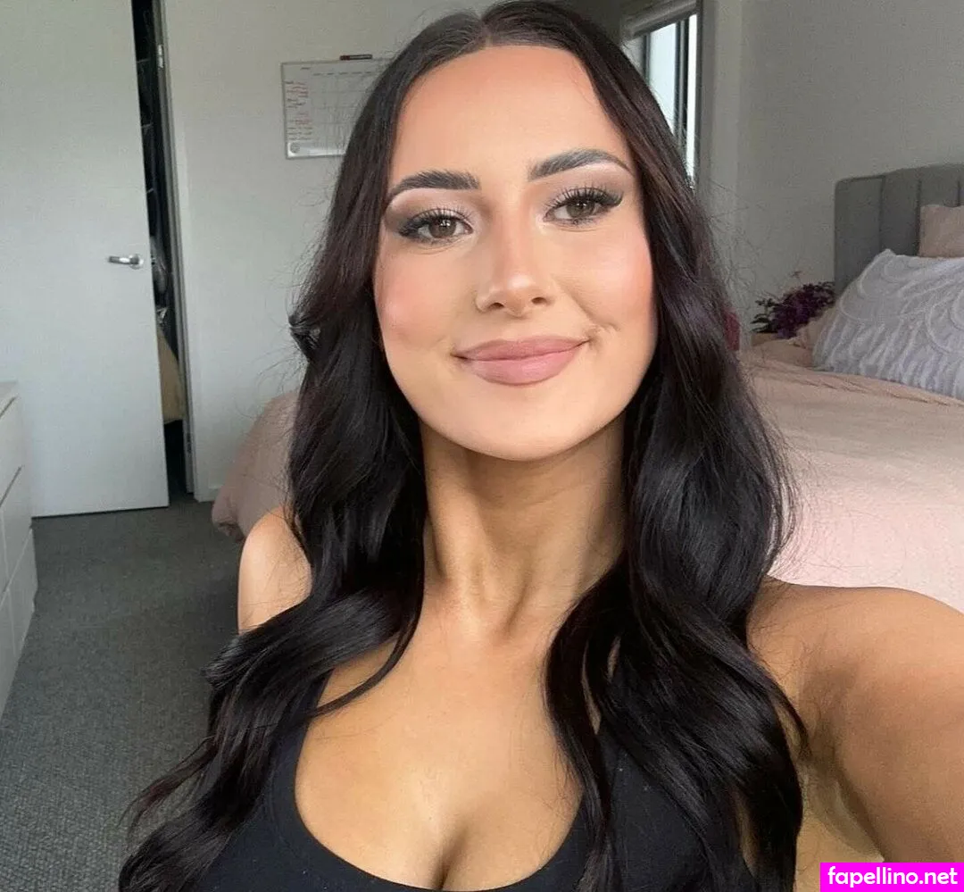 innikahodgson Nude Leaked OnlyFans Photo #LqMC9difHL