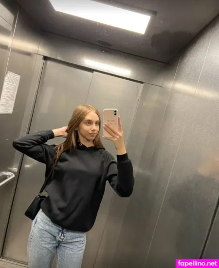 Innocent Emily OnlyFans Thumbnail #j1WSJ5BsxE