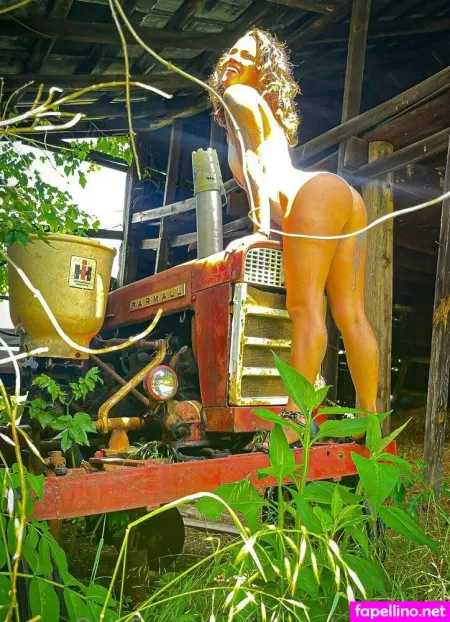 Insanelybrit OnlyFans Thumbnail #4l80z2dyiV