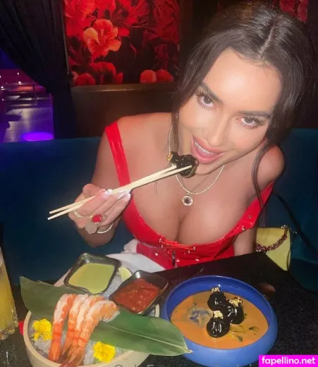 Insideonlyfanspod OnlyFans Thumbnail #2htLtrZ7bV