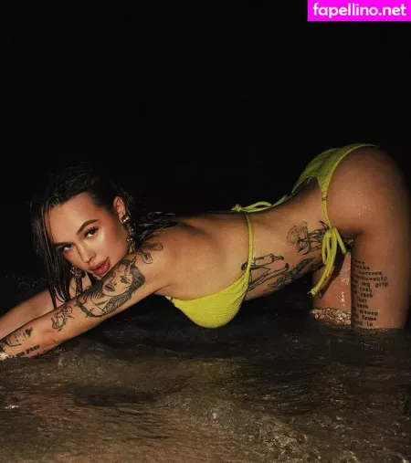 Instasamka OnlyFans Thumbnail #Re0ZOsVL6Y