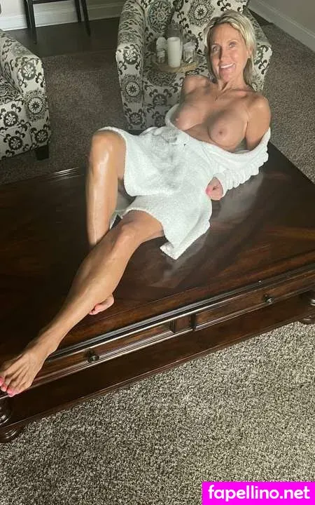 Internaldrive Dianne OnlyFans Thumbnail #G0svYaJbgE