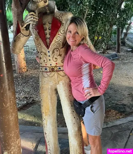 Internaldrive Dianne OnlyFans Thumbnail #G9IoAnUGQJ