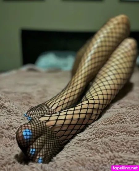 Internwithbenefits OnlyFans Thumbnail #5iiApjBJYR