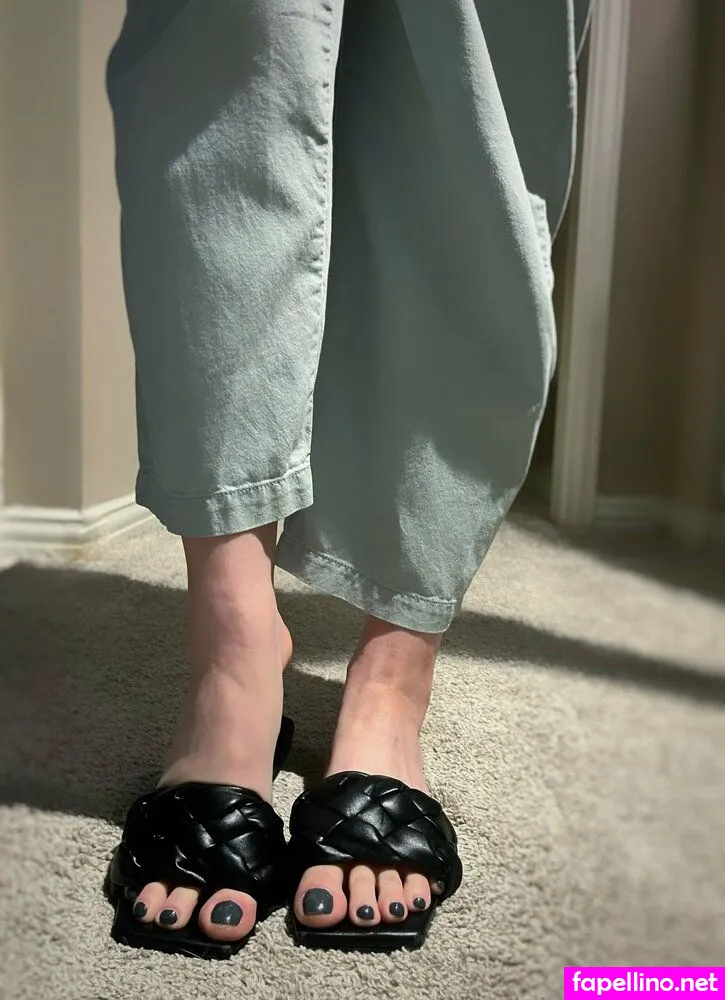 internwithbenefits, thisisintern Nude Leaked OnlyFans Photo #FeIFFFa35I