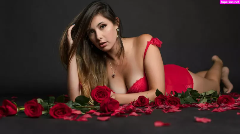 Intimatemomentsboudoir OnlyFans Thumbnail #229qruWNDJ