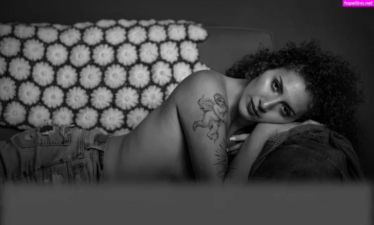 Intimatemomentsboudoir OnlyFans Thumbnail #2bnrdCPDoF