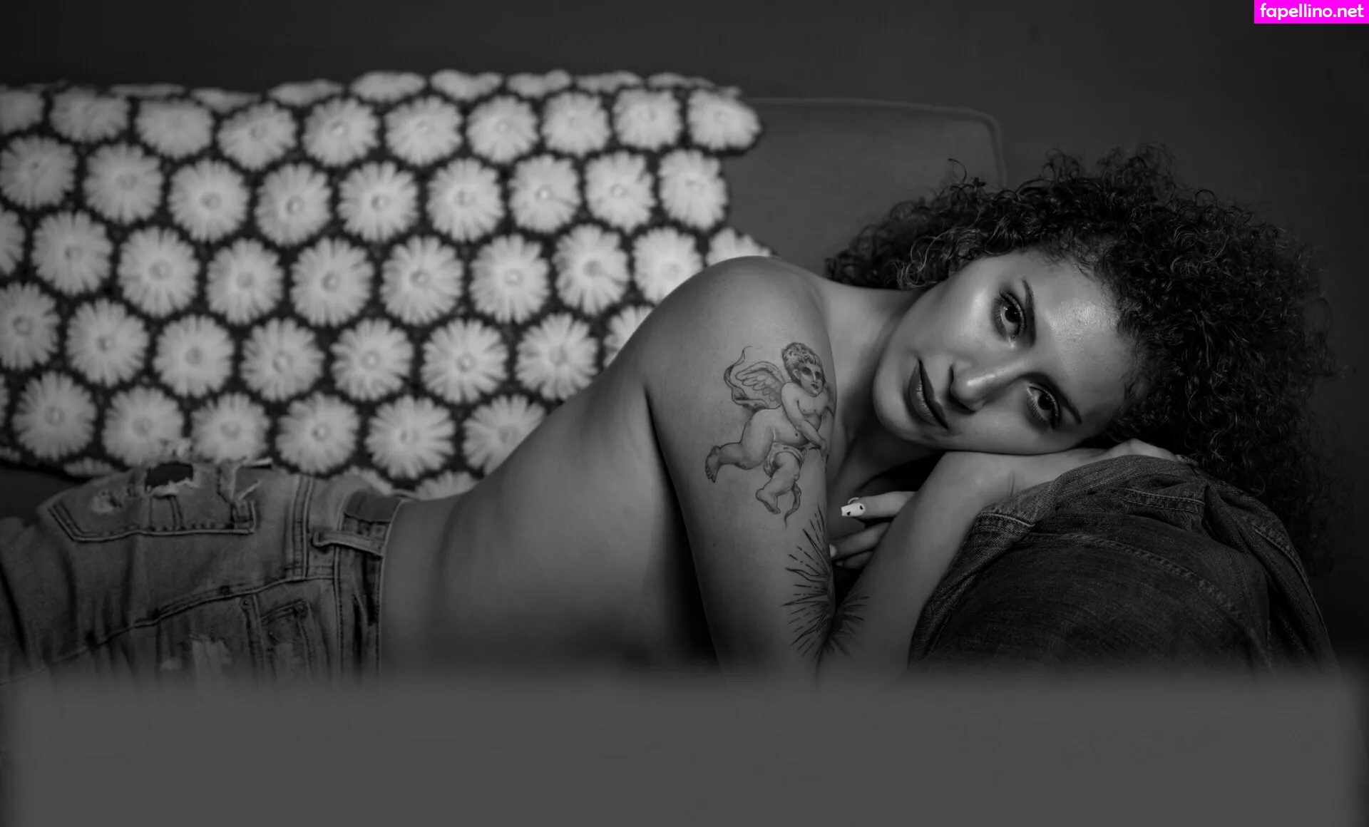 intimatemomentsboudoir Nude Leaked OnlyFans Photo #2bnrdCPDoF