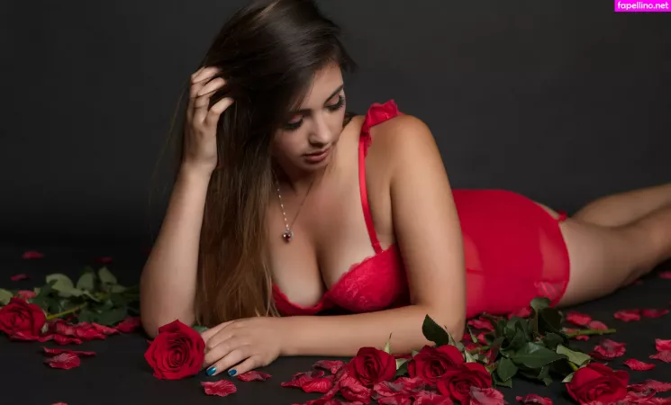 Intimatemomentsboudoir OnlyFans Thumbnail #Qy781oJ5Ot