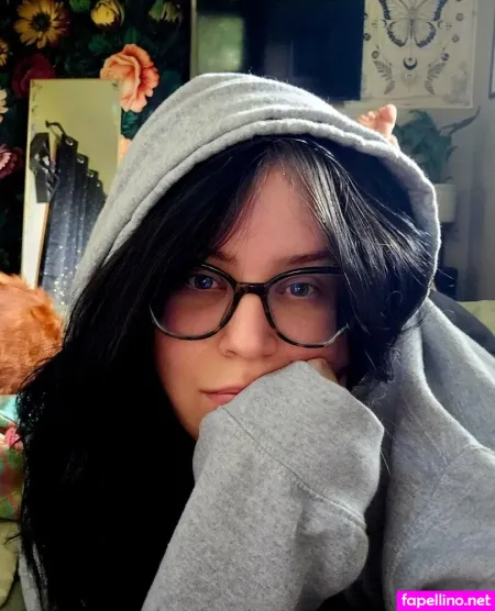 Inturningdivine OnlyFans Thumbnail #XQDqrnpimg