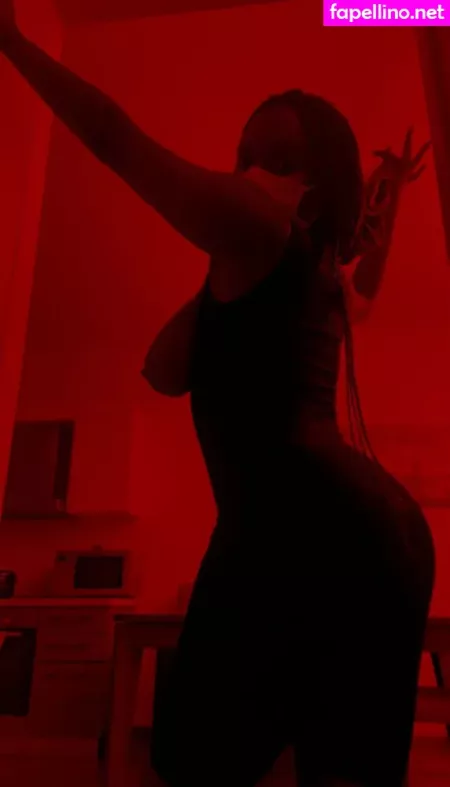 Inurgutss OnlyFans Thumbnail #0bT9E22S7L