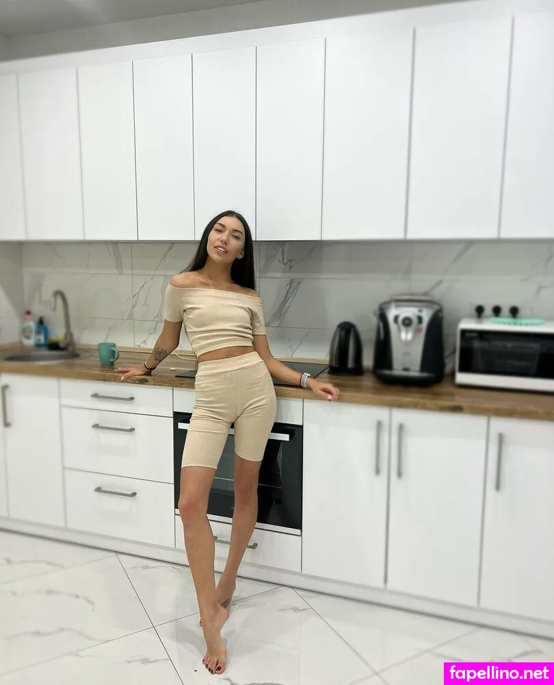 io_sweetpie, official__sweetpie Nude Leaked OnlyFans Photo #n8Ki2vJoOn